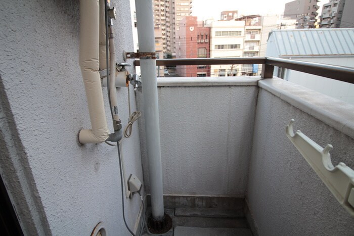 物件内観写真15　(洗濯機置場)