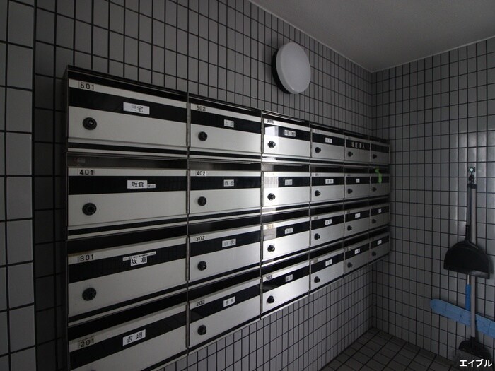 物件外観写真4　(建物設備)