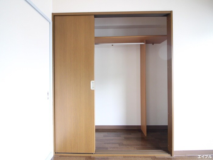 物件内観写真15　(収納)