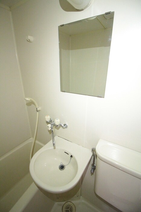 物件内観写真11　(洗面)