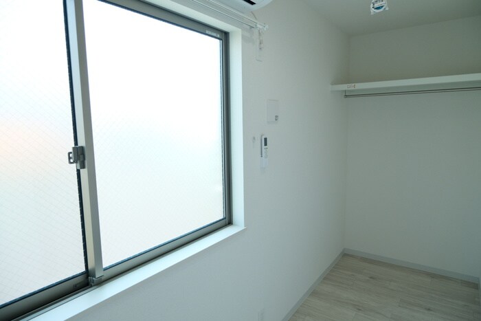 物件内観写真17　(内観写真)
