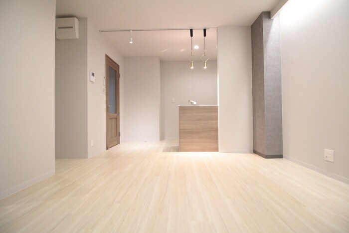 物件内観写真21　(居室)