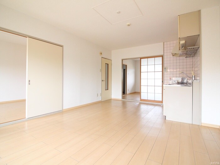 物件内観写真8　(居室)