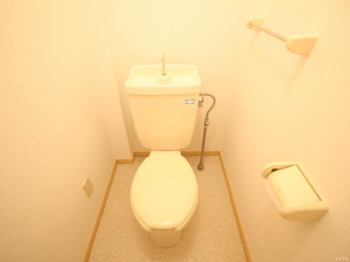 物件内観写真10　(トイレ)