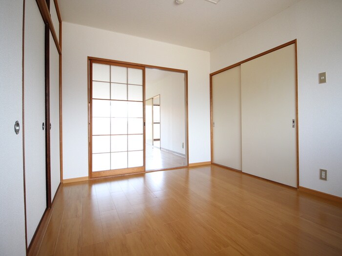 物件内観写真10　(居室)