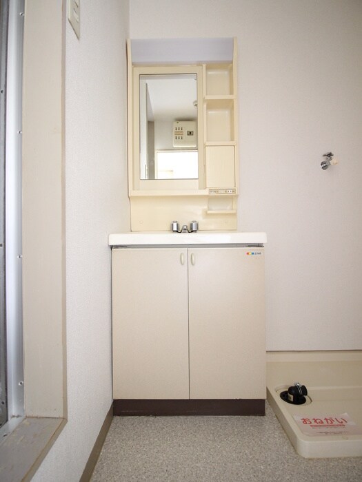 物件内観写真15　(洗面)