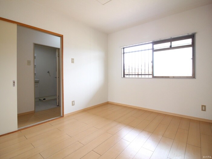 物件内観写真18　(居室)