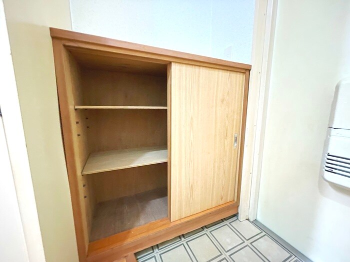 物件内観写真17　(靴箱)