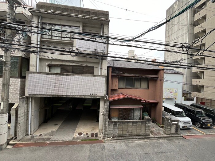 物件内観写真18　(室内からの展望)