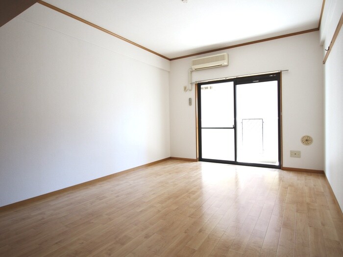 物件内観写真22　(居室)