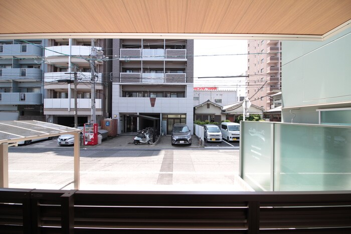 物件内観写真15　(室内からの展望)