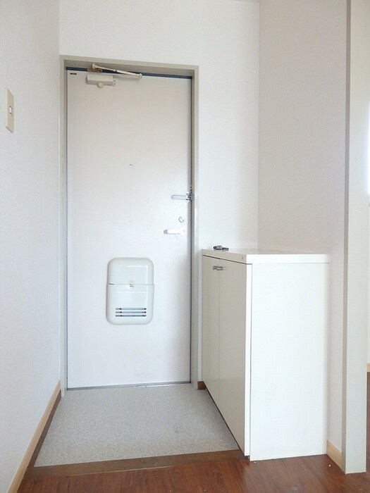 物件内観写真11　(靴箱)