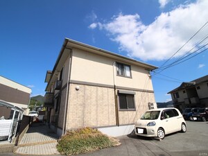 ラファエルＣ棟外観写真