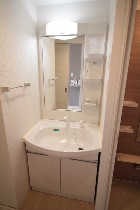 物件内観写真11　(洗面)