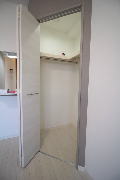 物件内観写真13　(収納)