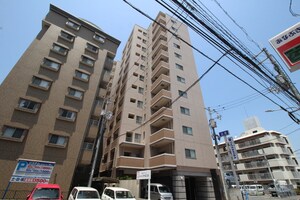 アールヴォレ楠木外観写真