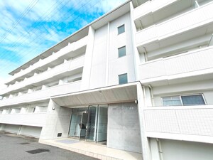ドミトリー庚午弐番館外観写真