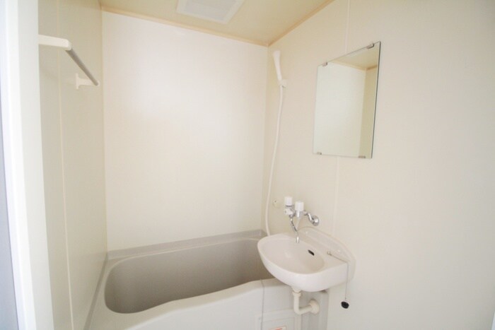 物件内観写真9　(バス／シャワールーム等)