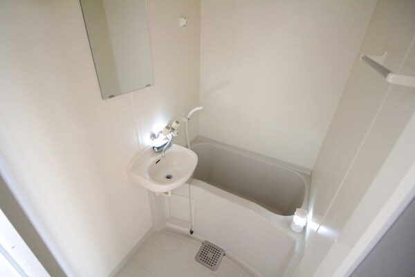 バス／シャワールーム等