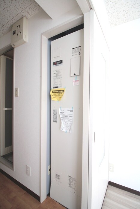 物件内観写真16　(内観写真)