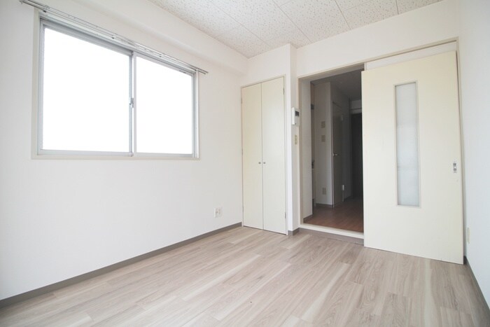 物件内観写真21　(居室)