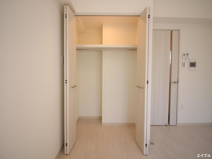 物件内観写真16　(収納)