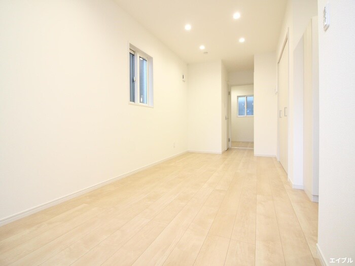 物件内観写真8　(居室)