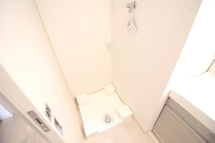 物件内観写真16　(洗濯機置場)