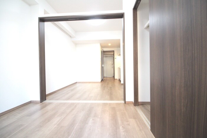 物件内観写真21　(居室)