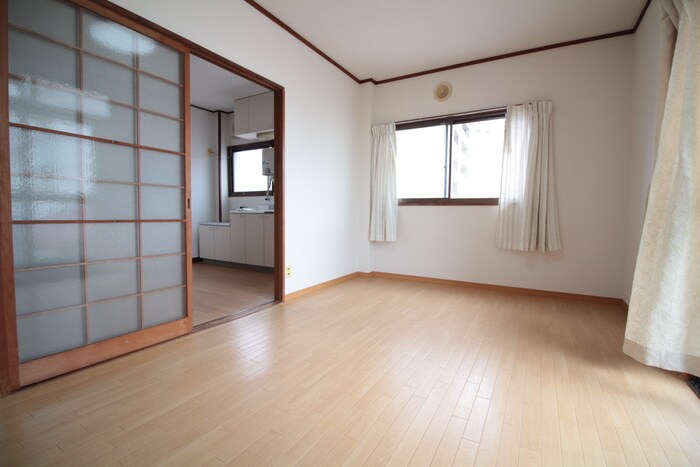 物件内観写真18　(居室)