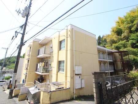 楠マンションＢ棟外観写真