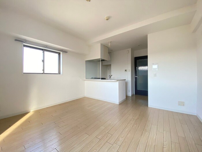 物件内観写真6　(居室)