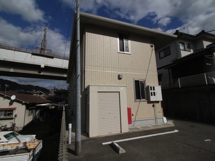 物件外観写真6　(外観写真)