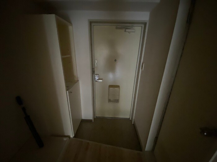 物件内観写真15　(玄関)