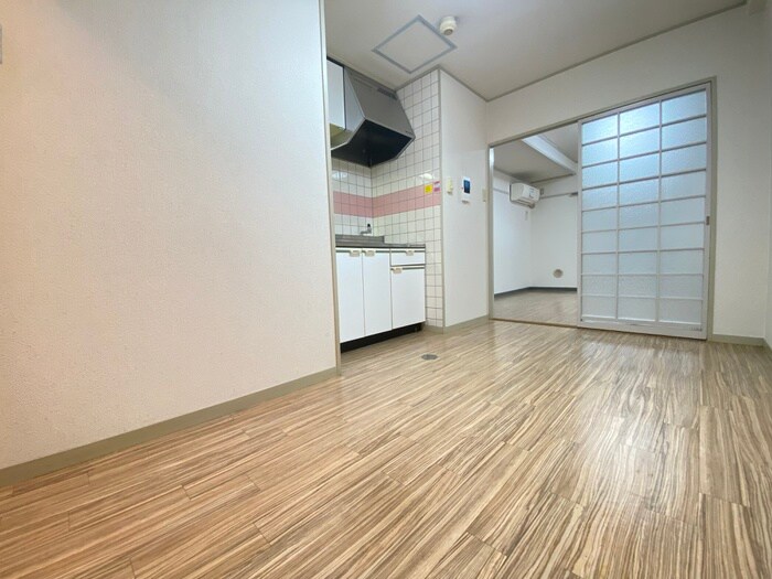 物件内観写真18　(居室)