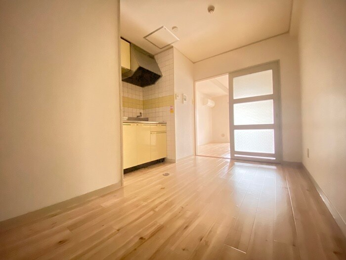 物件内観写真19　(居室)