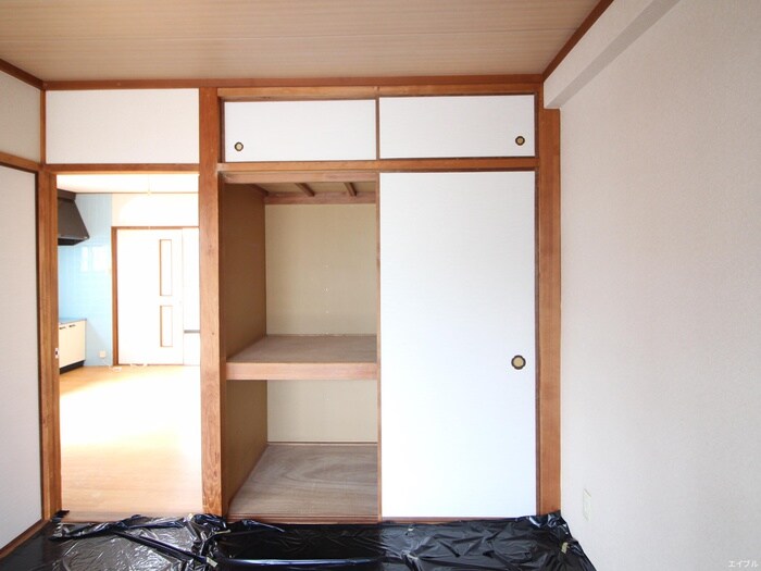 物件内観写真17　(収納)