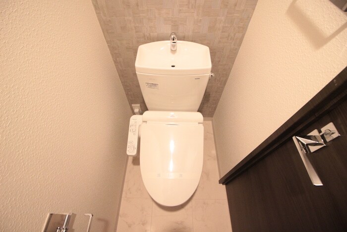 物件内観写真10　(トイレ)