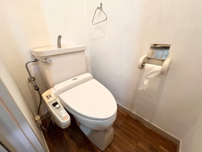 物件内観写真10　(トイレ)