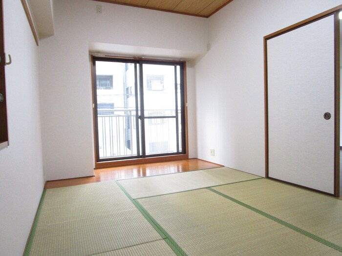 物件内観写真18　(居室)