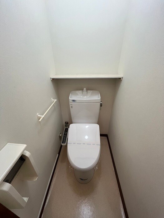 物件内観写真10　(トイレ)