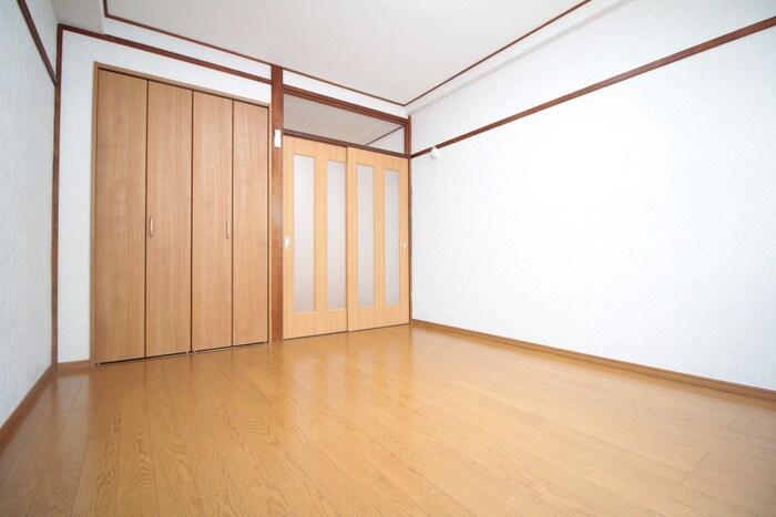 物件内観写真18　(居室)