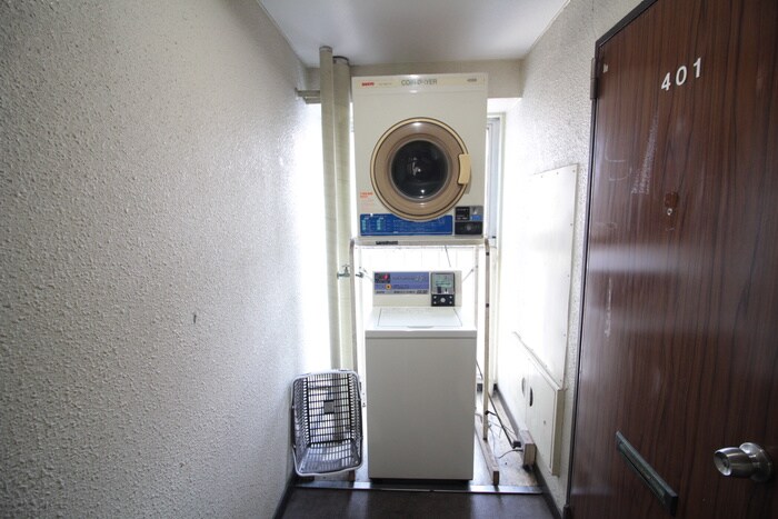 物件外観写真6　(建物設備)