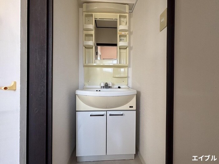 物件内観写真12　(洗面)