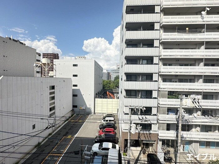 物件内観写真14　(室内からの展望)