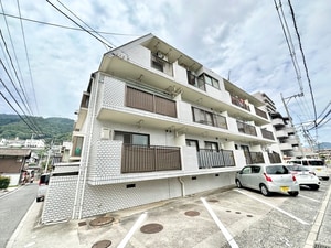 第二サンハイツ石丸外観写真