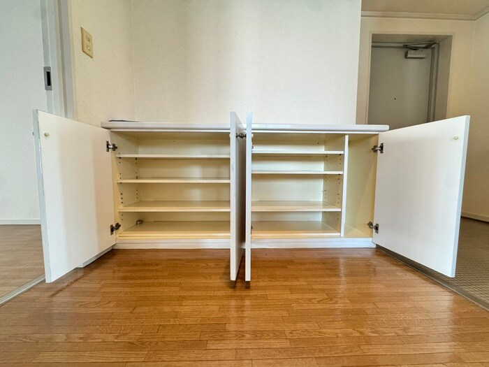 物件内観写真12　(靴箱)