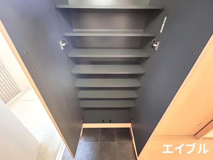 物件内観写真17　(靴箱)