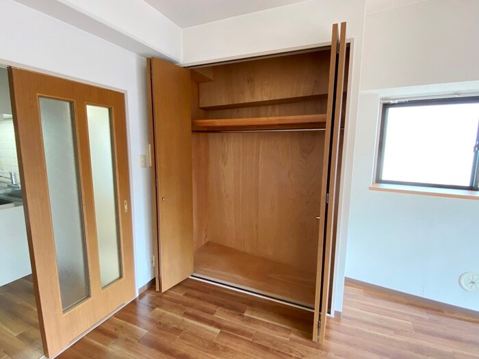 物件内観写真11　(収納)
