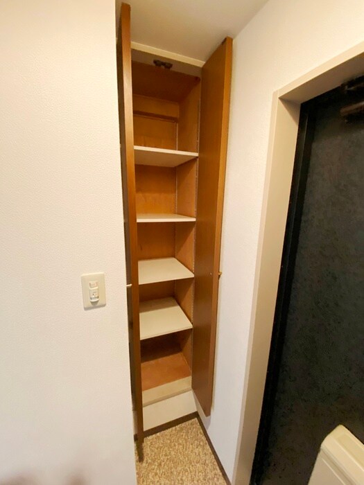 物件内観写真13　(靴箱)